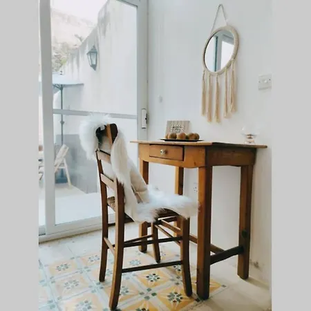 La88 Bijou Boutique Daire Sliema